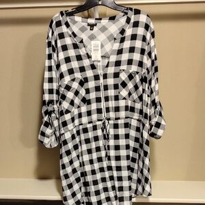 Torrid Plaid Button Down Shirt in Black and White